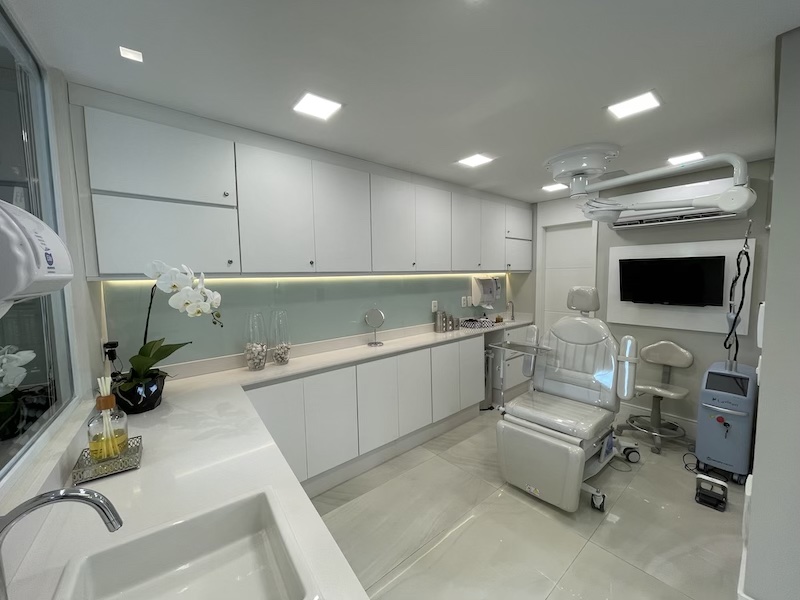 lucho-montellano-clinica-cirurgia-plastica-159