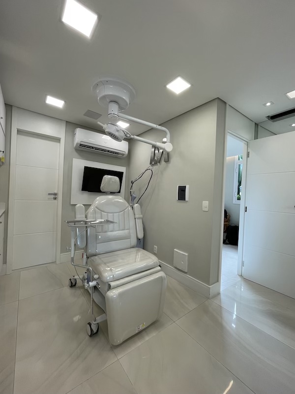 lucho-montellano-clinica-cirurgia-plastica-161