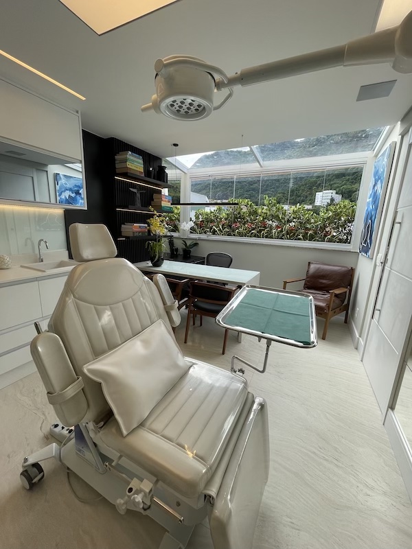 lucho-montellano-clinica-cirurgia-plastica-166