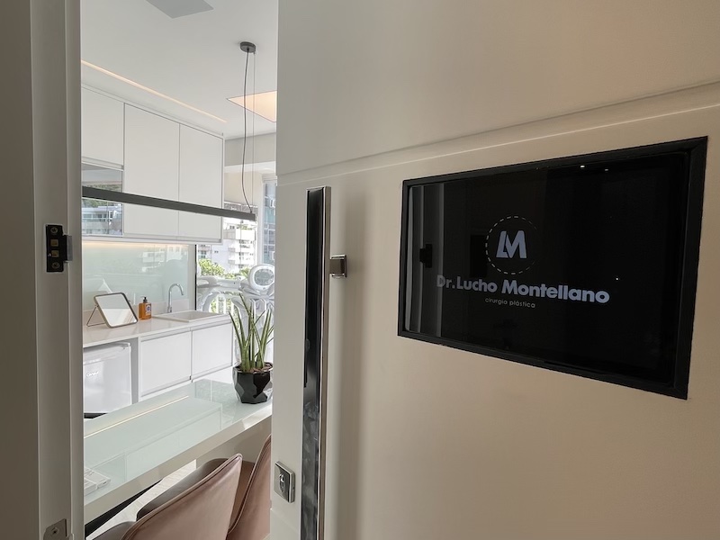 lucho-montellano-clinica-cirurgia-plastica-194